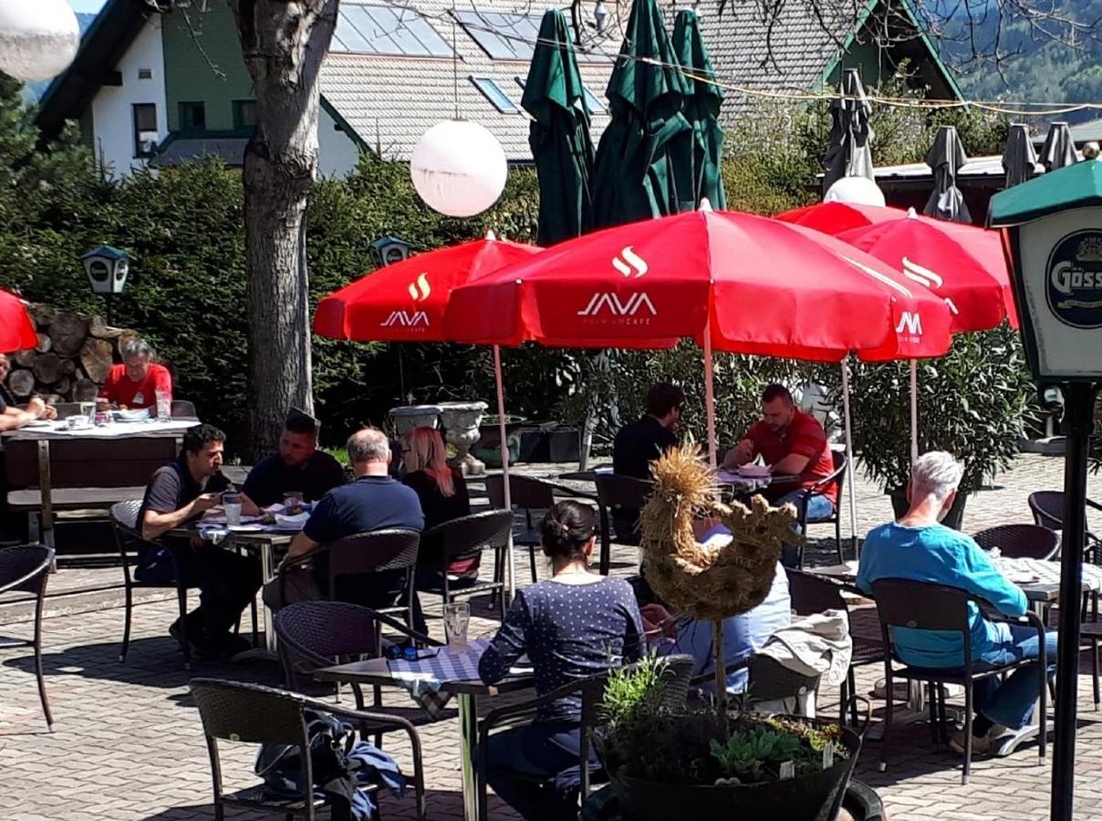 Gasthaus Pension Zum Lustigen Steirer ブルック・アン・デア・ムーア エクステリア 写真