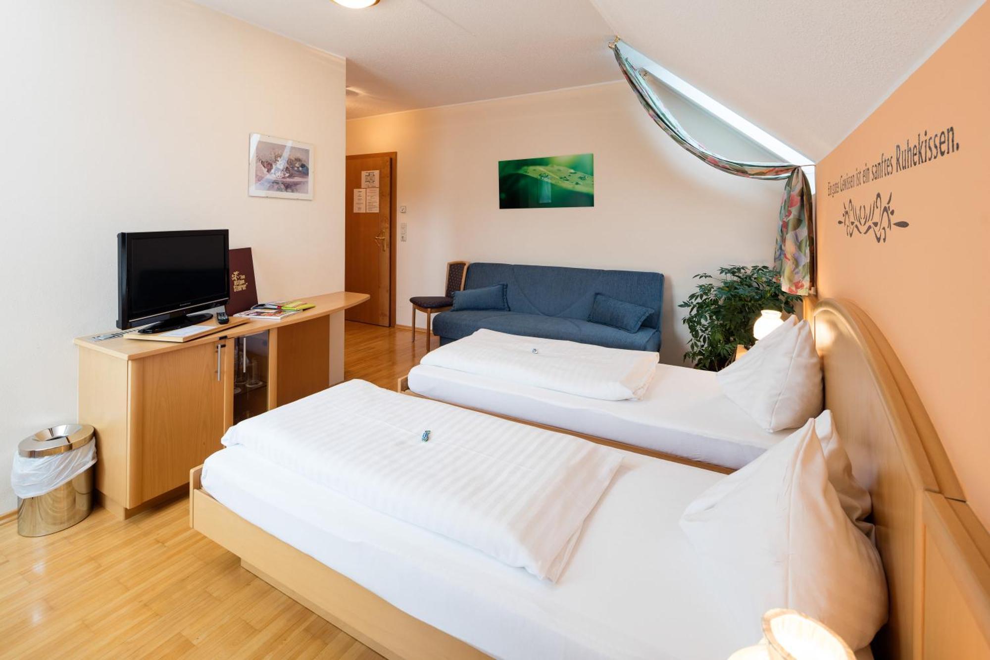 Gasthaus Pension Zum Lustigen Steirer ブルック・アン・デア・ムーア 部屋 写真